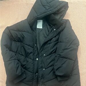 Black Gap puffer coat, like new. Very warm and cozy!Perfect for winter.